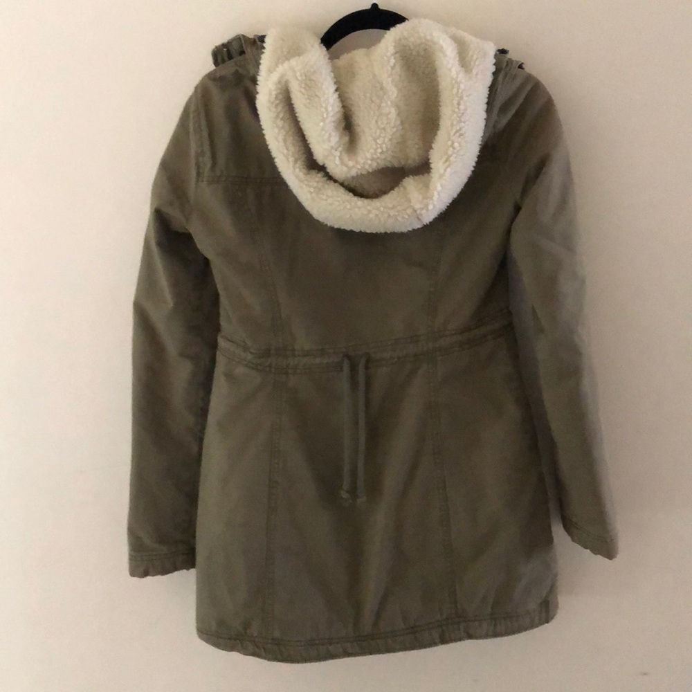 Hollister Coat - Picture 2 of 3